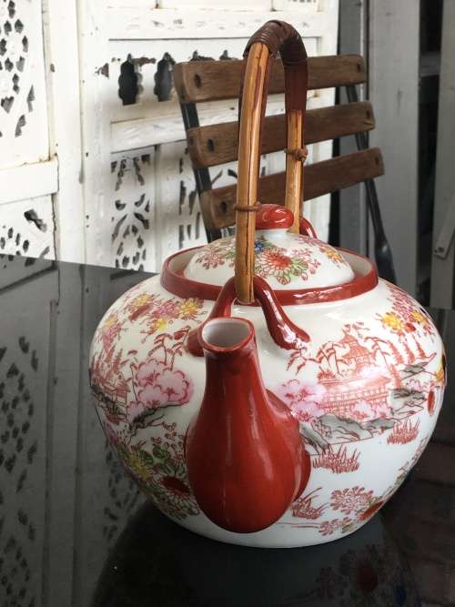 Nihon/ Nippon Japan Late Meiji to Taisho period 1921 Eggshell/Lithophane Tea Pot 1lt
