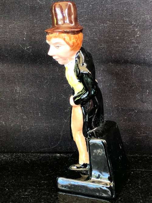 CLEARANCE !!!!  ROYAL DOULTON FIGURINE "DICK SWIVELLER" M90 (1949- 1981) BY LESLIE HARRADINE