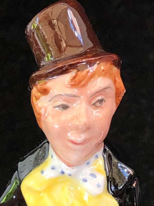 CLEARANCE !!!!  ROYAL DOULTON FIGURINE "DICK SWIVELLER" M90 (1949- 1981) BY LESLIE HARRADINE