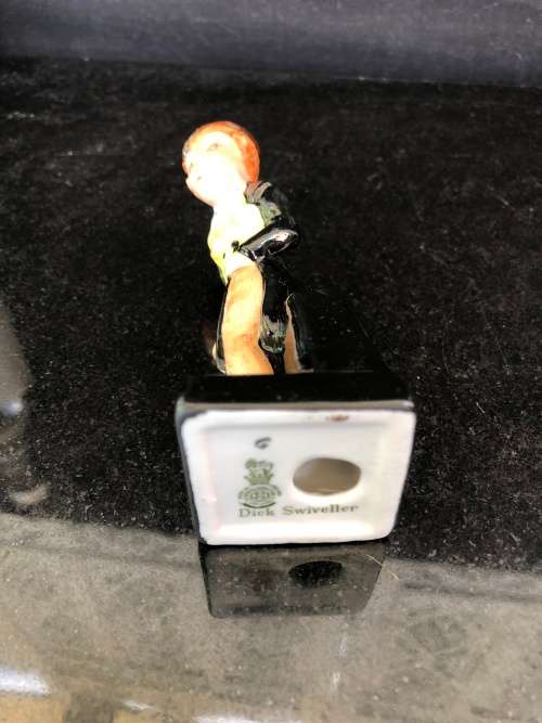 CLEARANCE !!!!  ROYAL DOULTON FIGURINE "DICK SWIVELLER" M90 (1949- 1981) BY LESLIE HARRADINE