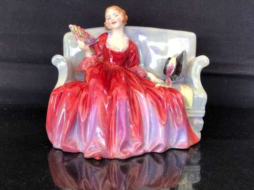 CLEARANCE !!! ROYAL DOULTON (1928 - 1969) "SWEET & TWENTY" FIGURINE HN1298 BY LESLIE HARRADINE