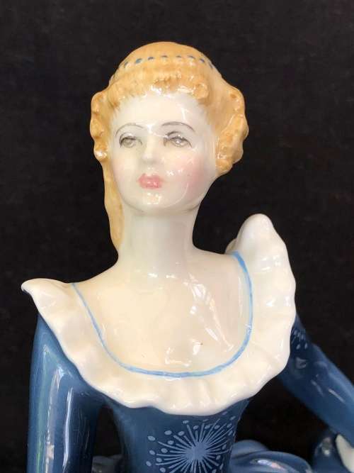 CLEARANCE  ROYAL DOULTON (1966 - 1995) `FRAGRANCE` FIGURINE HN 2334 BY MARGARET DAVIES