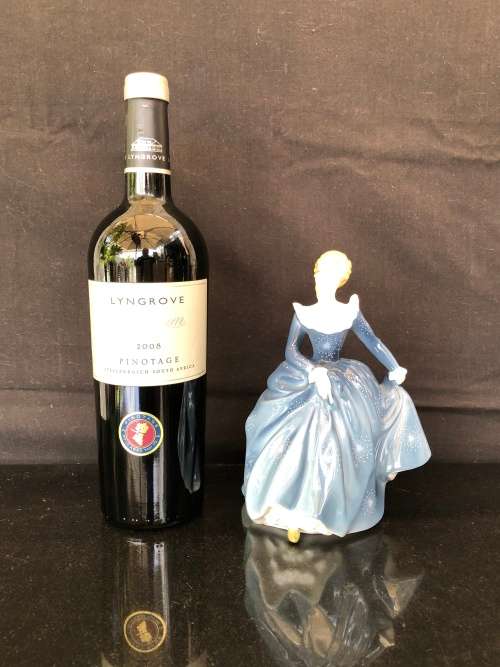 CLEARANCE  ROYAL DOULTON (1966 - 1995) `FRAGRANCE` FIGURINE HN 2334 BY MARGARET DAVIES