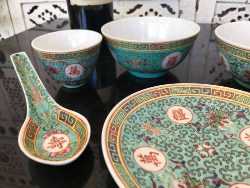7 Piece Green Enamel Painted Zhongguo Jingdezhen  Mun Shou Longevity Chinese Porcelain Tableware