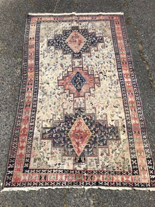WHAT A BEAUTY - NICE WORN PURE WOOL HAND KNOTTED CROCHET SOUMAK TRIBAL PERSIAN CARPET 1900 X 1150mm