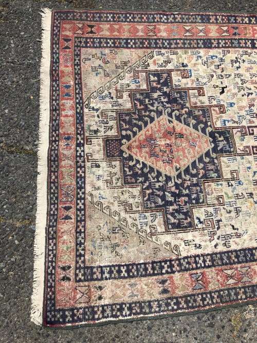 WHAT A BEAUTY - NICE WORN PURE WOOL HAND KNOTTED CROCHET SOUMAK TRIBAL PERSIAN CARPET 1900 X 1150mm