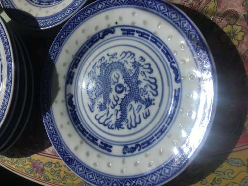 Vintage c1980s Chinese Rice Pattern Dragon Oval 23 cm Porcelain Plates x 6