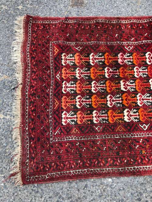 LOVELY VINTAGE HAND KNOTTED PURE WOOL BALUCHI PERSIAN CARPET 1860 X 1040mm