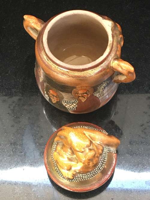 Beautiful Meiji Period Satsuma Shimazu Clan Family Crest, Kazan Moriage Dragon & Gods D/H Lidded Pot