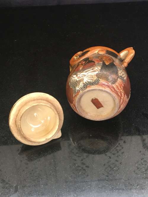 Beautiful Meiji Period Satsuma Shimazu Clan Family Crest, Kazan Moriage Dragon & Gods D/H Lidded Pot