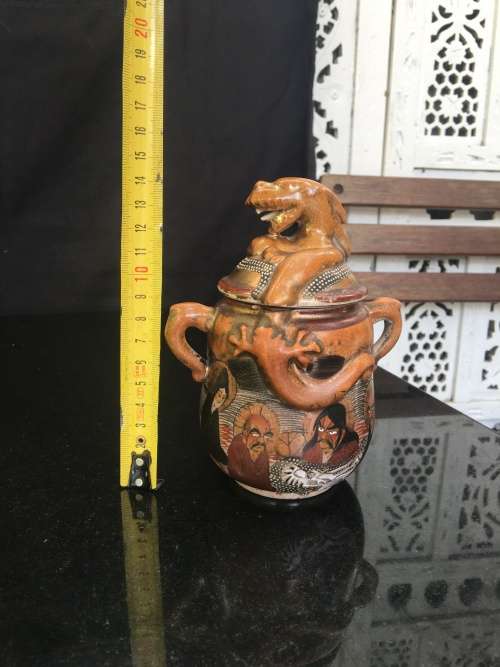 Beautiful Meiji Period Satsuma Shimazu Clan Family Crest, Kazan Moriage Dragon & Gods D/H Lidded Pot