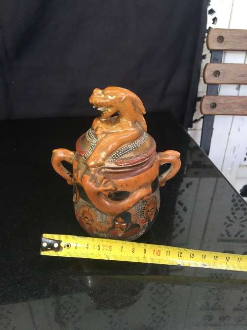 Beautiful Meiji Period Satsuma Shimazu Clan Family Crest, Kazan Moriage Dragon & Gods D/H Lidded Pot