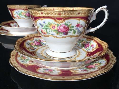 Delightful Lady Hamilton c1939-1945 Date Stamp Royal Albert Bone China England,Tea Trios