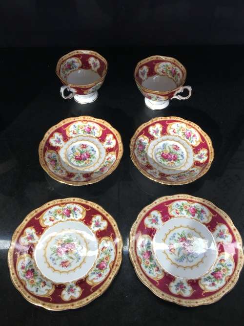 Delightful Lady Hamilton c1939-1945 Date Stamp Royal Albert Bone China England,Tea Trios