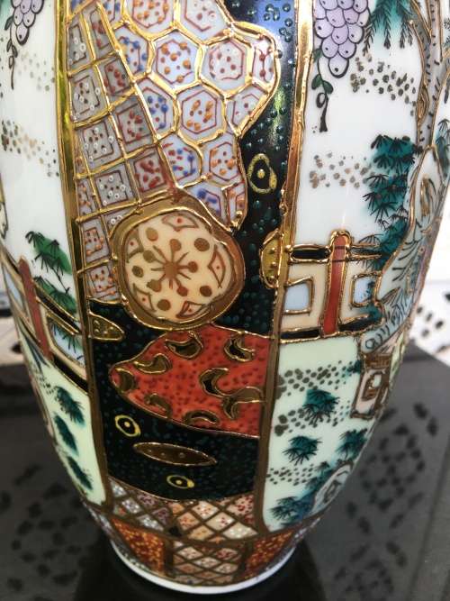 A Stunning Chinese Marked Satsuma Moriage Gold Gilt Geisha Porcelain Vase  30 cm Tall