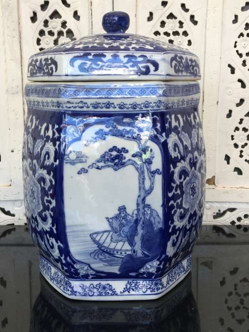 Stunning X Large Chinese Under Glaze Blue Hand Painted Pictorial Porcelain Caddy