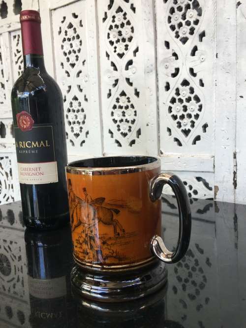 Arthur Wood Tankard "Ye Olde Coaching Days" England High Gloss Porcelain with Silver Gilt