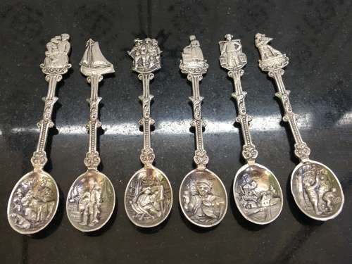 Vintage Hermanus Silver Plated Relief Small Tea Spoons on a Stand,