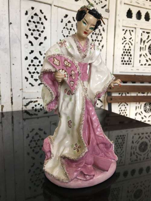 Beautiul Mid 1900s Porcelain Japanese Geisha Pink Kimono Asian Figurine By Kathi Urback