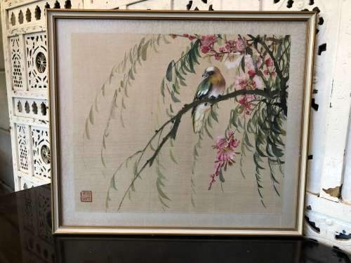 BEAUTIFUL - CHINESE WATERCOLOR PAINTING ON SILK - STUNNING DECOR ITEM