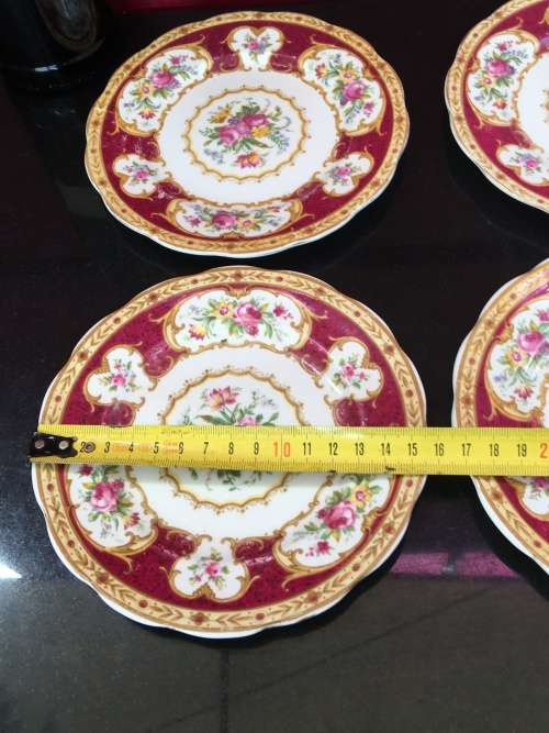 Delightful Lady Hamilton c1939-1945 Date Stamp Royal Albert Bone China England Side Plate x 6