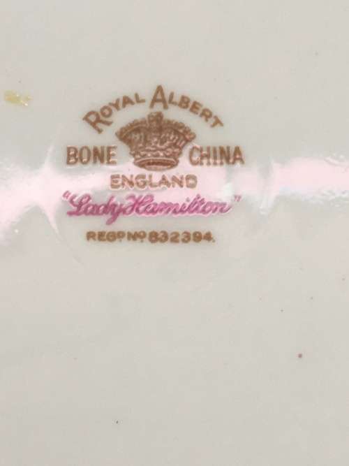 Delightful Lady Hamilton c1939-1945 Date Stamp Royal Albert Bone China England Side Plate x 6
