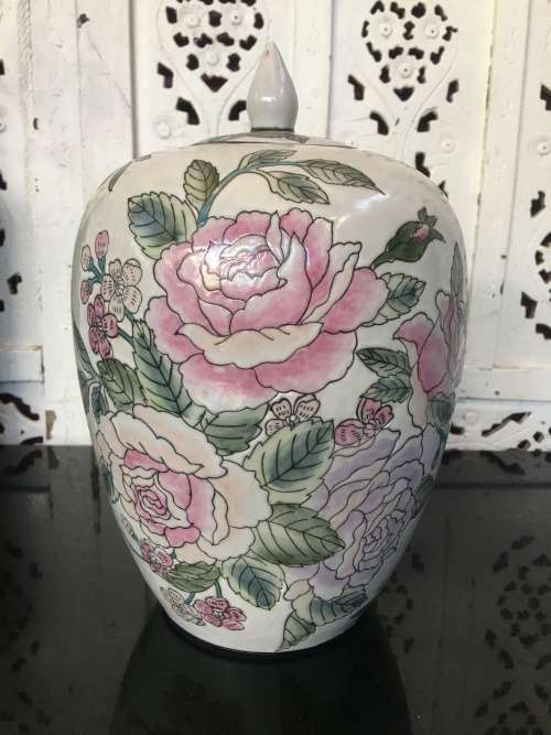 Lovely Large Vintage Hand Painted Pastel Floral Chinese Finial Lidded Pumpkin Marked Made in China