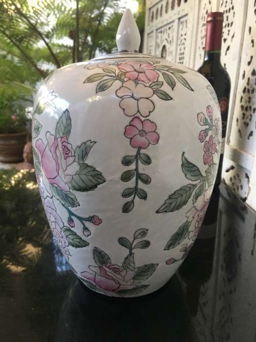 Lovely Large Vintage Hand Painted Pastel Floral Chinese Finial Lidded Pumpkin Marked Made in China