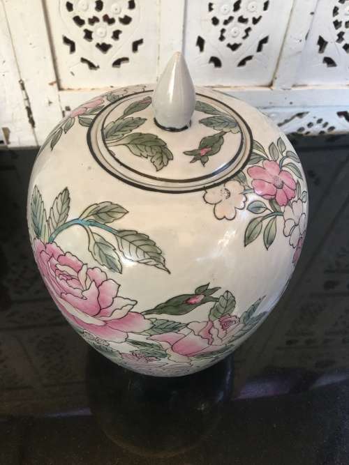 Lovely Large Vintage Hand Painted Pastel Floral Chinese Finial Lidded Pumpkin Marked Made in China