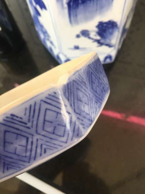 A Extra Large Chinese Blue & White Landscape & Floral Hand Painted U/G Storage Jar