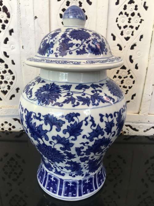 Beautiful Large Vintage Chinese Seal Marked Blue & White U/G Hand Painted Temple Vase