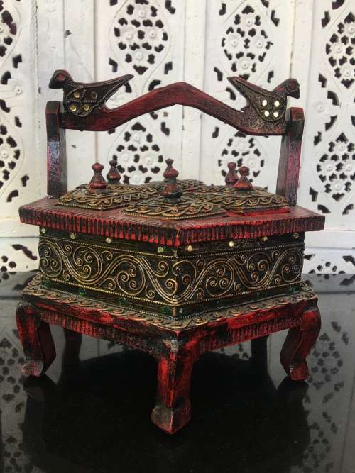 OLD CARVED WOOD FOOTED HEXAGONAL BOX BIRD HANDLE 6 LIDDED COMPARTMENTS BEDAZZELED