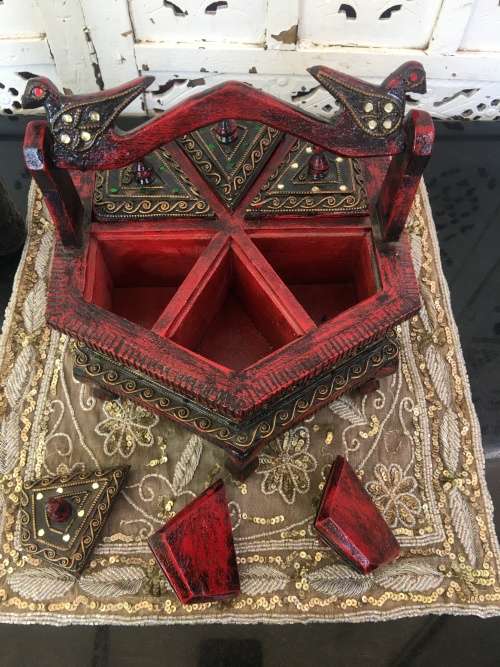 OLD CARVED WOOD FOOTED HEXAGONAL BOX BIRD HANDLE 6 LIDDED COMPARTMENTS BEDAZZELED