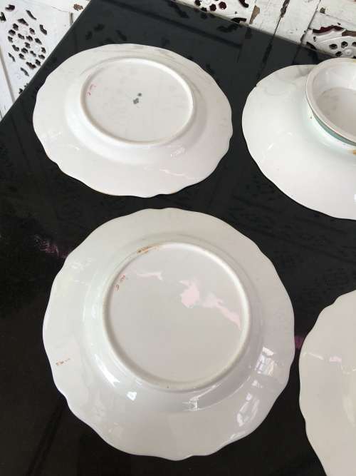 Ancient c1842-1880 Diamond Masonry Ceramic Marked Tazza Cake Stand & 4 Cake Plates Blue & Floral