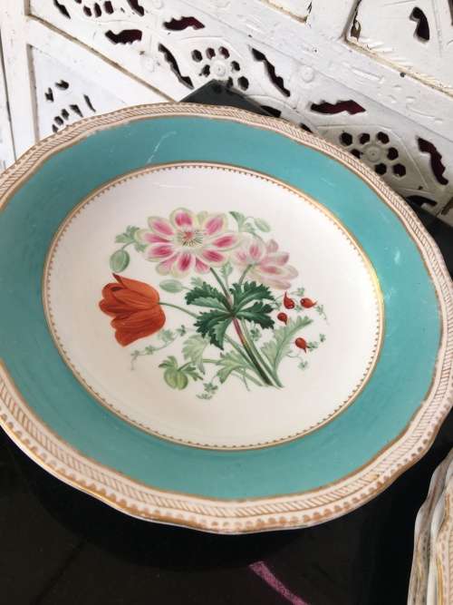 Ancient c1842-1880 Diamond Masonry Ceramic Marked Tazza Cake Stand & 4 Cake Plates Blue & Floral