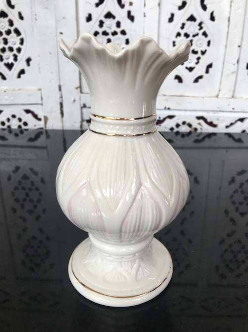Belleek China Irish Symbols Ivory & Pink Vase. Mint Condition. 16 cm