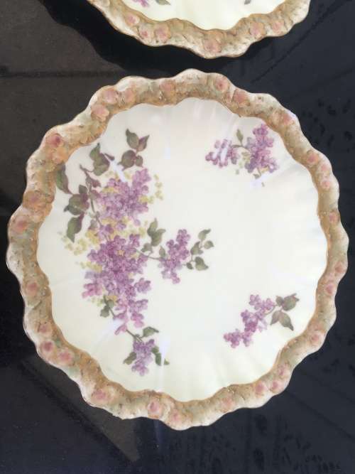 Antique A.Lanternier c1891-1914 `LIMOGES` France Marked Floral & Gold Gilt Hand Painted 22 cm Plates