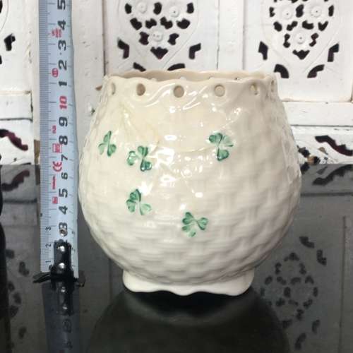 Belleek China Irish Symbols Ivory & Green Bulbous Pierced Rim Vase. Mint Condition. 12 cm