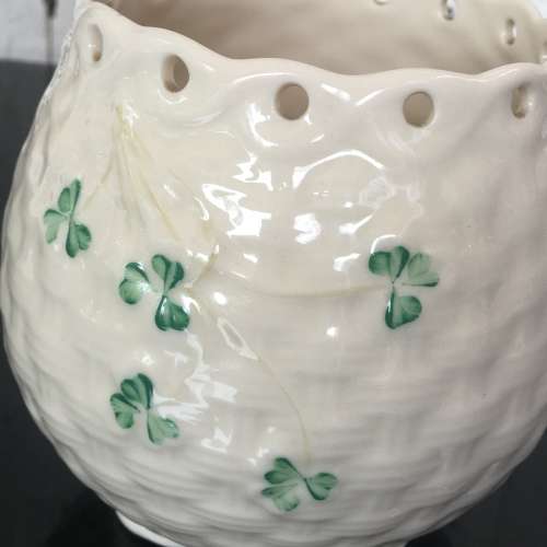Belleek China Irish Symbols Ivory & Green Bulbous Pierced Rim Vase. Mint Condition. 12 cm