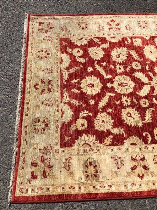 WOW !!! LOVELY PURE WOOL HAND KNOTTED RED CHOBI PERSIAN CARPET IN EXCELLENT CONDITION 2080 X 1510mm