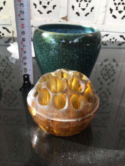 Antique Amber Glass Frog in Speckled Green & Blue Vase. Made in England Patent no 7830/1910