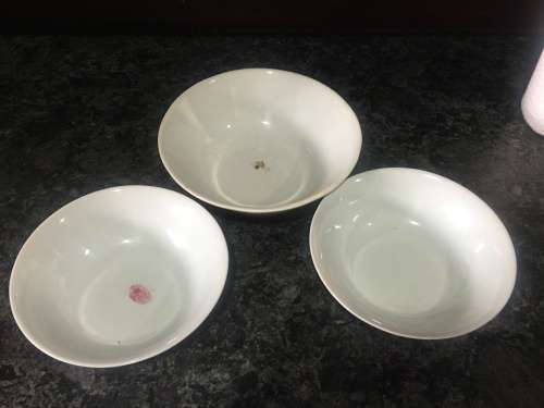 Vintage "Ji Gong Wan" Rooster Bowls - Set of 3 Collectible Hand made and Deco Chinese Tableware