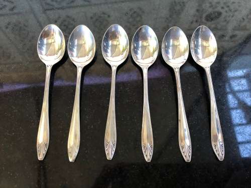 BOX SET 6 HALLMARKED SILVER TEA SPOONS - A.S.P. Co  - SHEFFIELD 1934 WITH JUBILEE STAMP - 46.2 grams