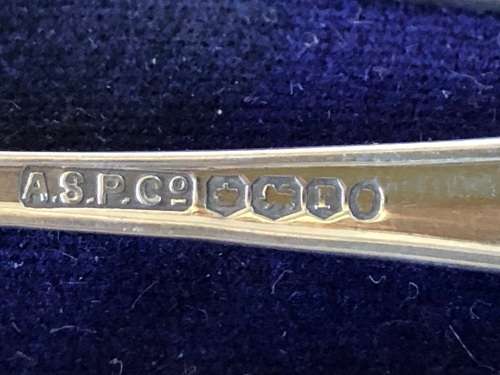 BOX SET 6 HALLMARKED SILVER TEA SPOONS - A.S.P. Co  - SHEFFIELD 1934 WITH JUBILEE STAMP - 46.2 grams