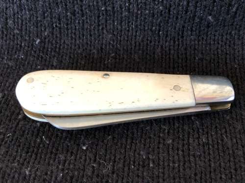 FANTASTIC HIGHLY COLLECTIBLE BONE HANDLED TEKUT BILTONG KNIFE - EXCEPTIONALLY SHARP