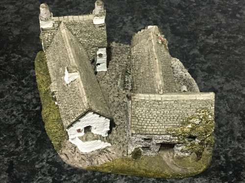 1 Large Marked Collectors  Liliput Miniature House- Troutbeck Farm