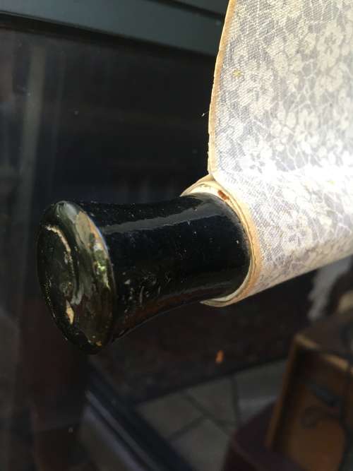 Sighned Chinese Traditional Hand Painting on Silk Scroll, Black Ebonised Ends