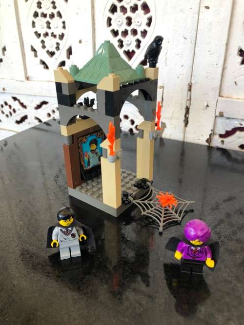 LEGO - 2 X HARRY POTTER SETS - UNBOXED BUT WITH ORIGINAL MANUALS - ALMOST COMPLETE