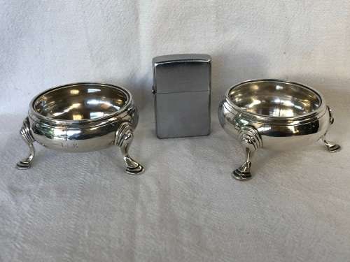 WOW !! PAIR OF GEORGE III STERLING SILVER HALLMARKED OPEN SALTS (1764 - 1770) MAKERS MARK