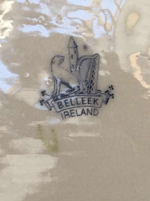 c1863-1891 Belleek China Irish Symbols Ivory & Green Lidded Container.
